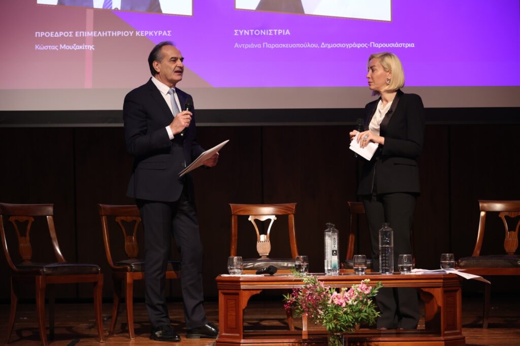 ΦΩΤΟΓΡΑΦΙΑ (2)